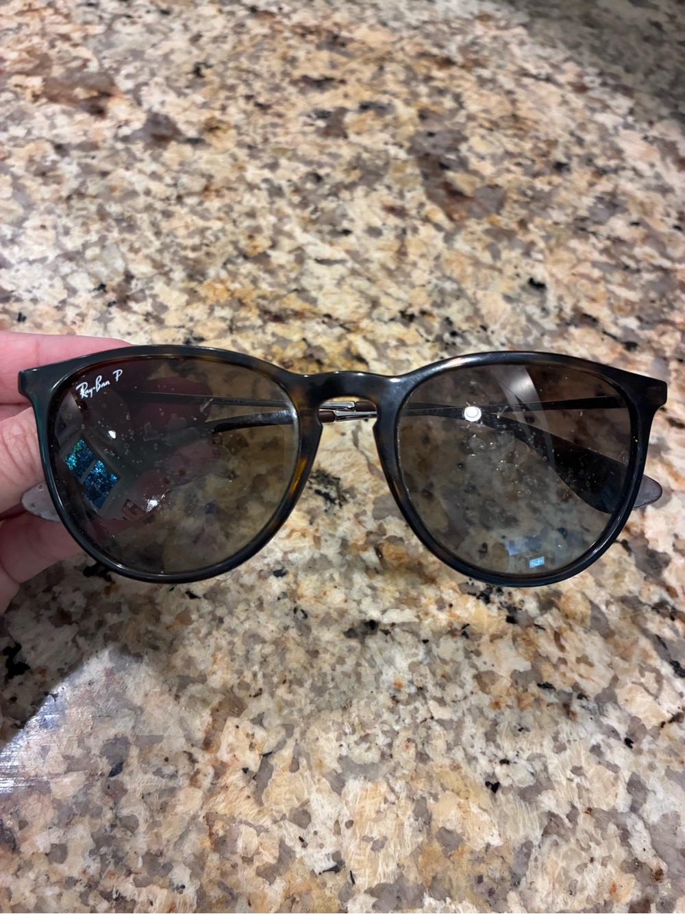 Ray-Ban Erika Polarized Sunglasses – RB4171 710/T5 – Tortoise/Brown Gradient